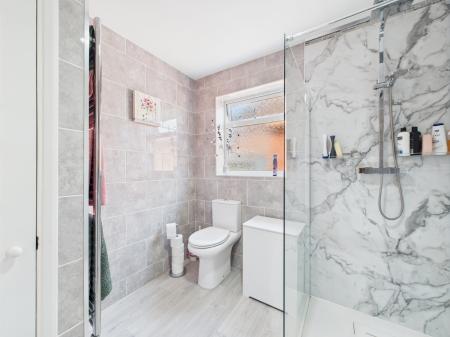 2 bedroom Detached bungalow for sale in Sea Road, Anderby, PE24