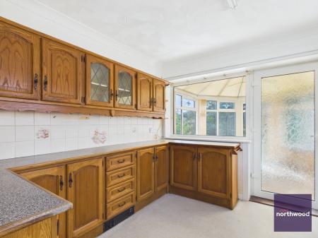 2 bedroom Detached bungalow for sale in Church Road, Mablethorpe, LN12