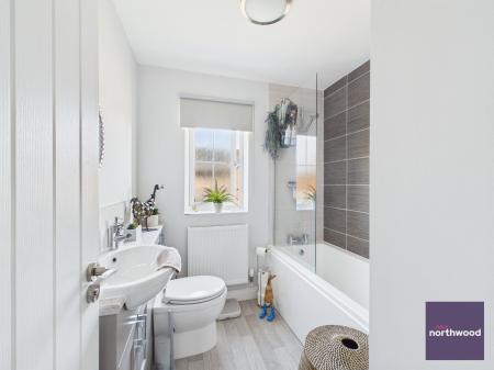 3 bedroom Semi-detached house for sale in Bridgeways, Alford, Alford, LN13