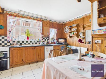 5 bedroom Detached house for sale in West End, Skegness, PE24