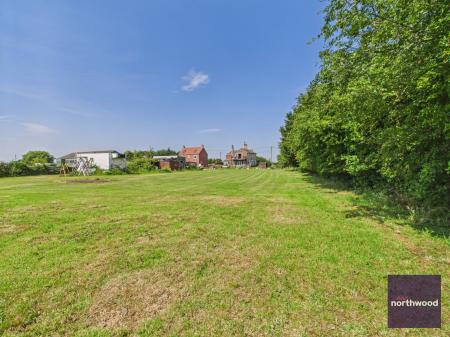 5 bedroom Detached house for sale in West End, Skegness, PE24