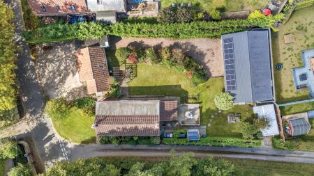 4 bedroom Detached house for sale in High Street, Horncastle, LN9