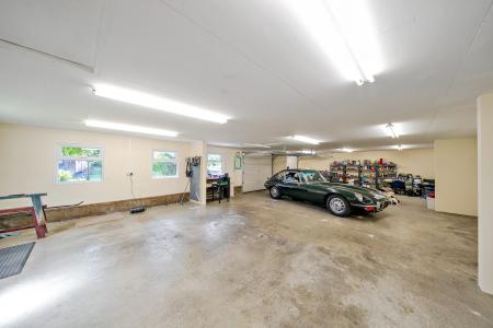 4 bedroom Detached house for sale in High Street, Horncastle, LN9