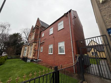 1 bedroom Flat to let in Carholme Road, Lincoln, LN1