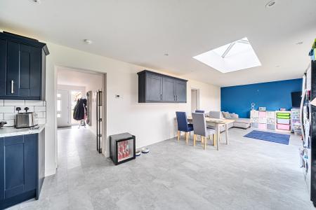 4 bedroom Bungalow for sale in Whelpton Close, Horncastle, LN9