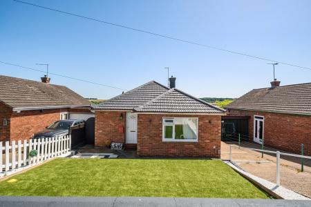 2 bedroom Bungalow for sale in Hillside Avenue, Lincoln, LN2