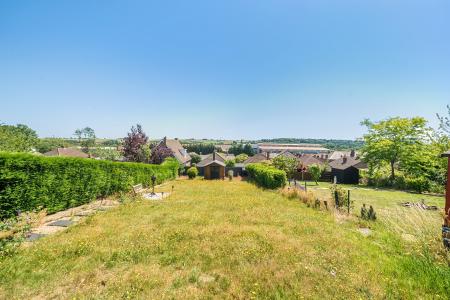 2 bedroom Bungalow for sale in Hillside Avenue, Lincoln, LN2