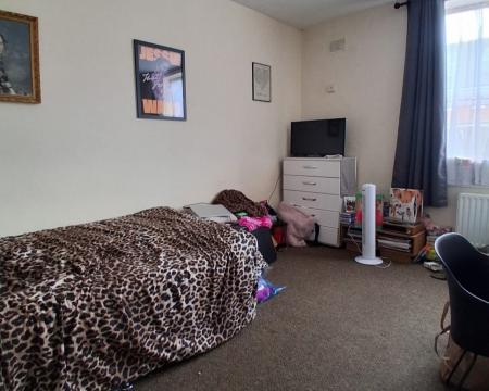 1 bedroom Studio flat to let in Carholme Road, Lincoln, LN1