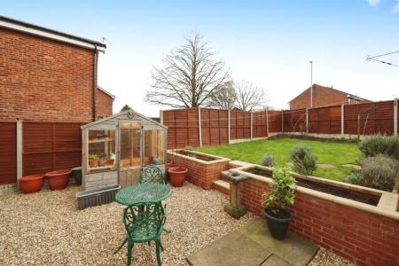 3 bedroom Detached house to let in Chiltern Road, Lincoln, LN5