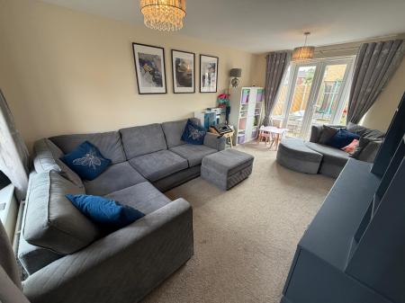 3 bedroom Detached house to let in Leveret Chase, Witham St Hughs, Lincoln, LN6