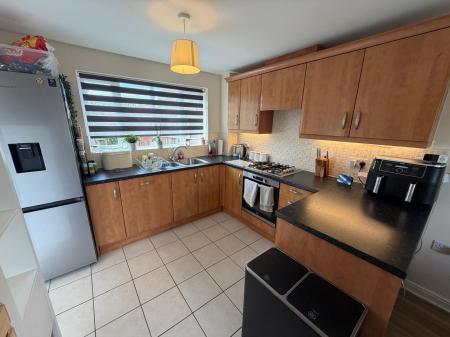 3 bedroom Detached house to let in Leveret Chase, Witham St Hughs, Lincoln, LN6