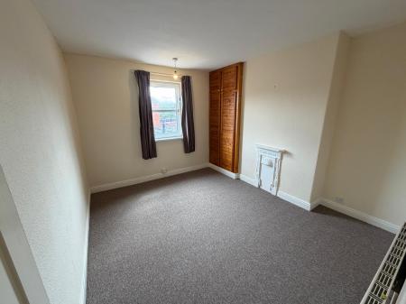 3 bedroom Terraced House to let in Sincil Bank, Lincoln, LN5