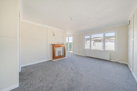 3 bedroom Park home for sale in The Meadows, Coningsby, LN4