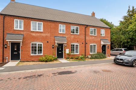 2 bedroom Terraced House for sale in Walshaw Close, Branston, Lincoln, LN4