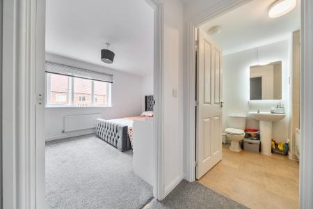 2 bedroom Terraced House for sale in Walshaw Close, Branston, Lincoln, LN4