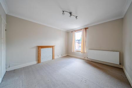 3 bedroom Terraced House for sale in Rasen Lane, Lincoln, LN1