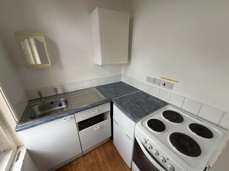 1 bedroom Studio flat to let in Carholme Road, Lincoln, LN1