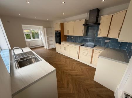 3 bedroom Bungalow to let in Sykes Lane, Saxilby, Lincoln, LN1