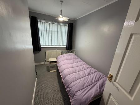 2 bedroom Flat to let in Redwood Drive, Waddington, Lincoln, LN5