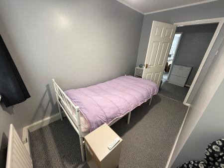 2 bedroom Flat to let in Redwood Drive, Waddington, Lincoln, LN5