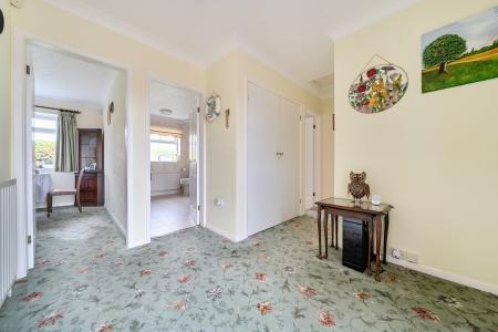4 bedroom Bungalow for sale in Chichester Close, Grantham, NG31