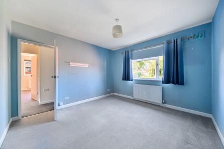 3 bedroom Semi-detached bungalow for sale in Mill Lane, Saxilby, LN1