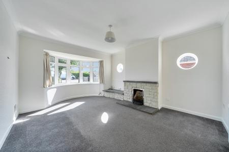 3 bedroom Semi-detached bungalow for sale in Mill Lane, Saxilby, LN1