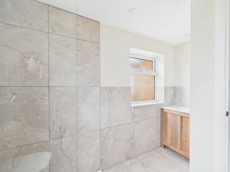 3 bedroom Detached bungalow for sale in Hollywell Road, Alford, LN13