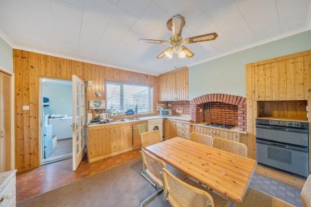 3 bedroom Terraced House for sale in Louth Road, Horncastle, LN9