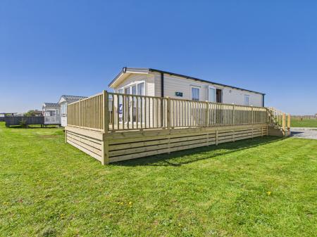 2 bedroom Park home for sale in Crabtree Lane, Sutton on Sea, LN12