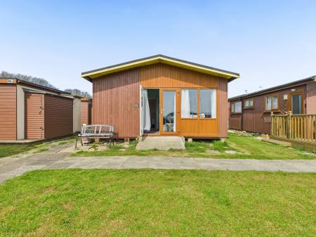 2 bedroom Park home for sale in Off Link Avenue, Mablethorpe, LN12