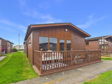 2 bedroom Park home for sale in Off Links Avenue, Mablethorpe, LN12