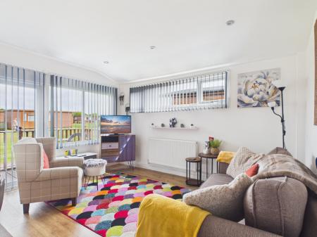 2 bedroom Park home for sale in Off Links Avenue, Mablethorpe, LN12