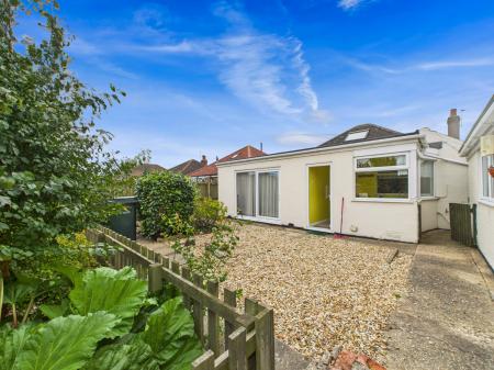 3 bedroom Bungalow for sale in Seacroft Road, Mablethorpe, LN12