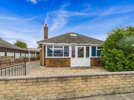 3 bedroom Bungalow for sale in Seacroft Road, Mablethorpe, LN12