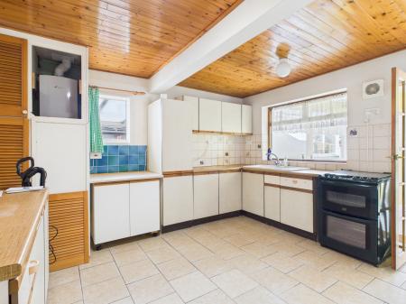 3 bedroom Bungalow for sale in Seacroft Road, Mablethorpe, LN12