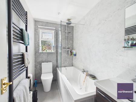 3 bedroom Bungalow for sale in Stapes Garth, Louth, LN11