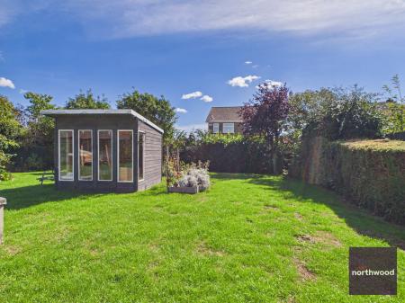 3 bedroom Bungalow for sale in Stapes Garth, Louth, LN11