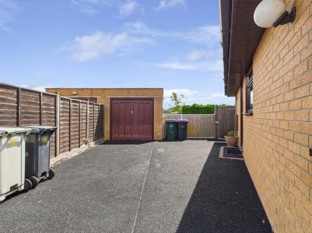 2 bedroom Detached bungalow for sale in The Green, Mablethorpe, LN12