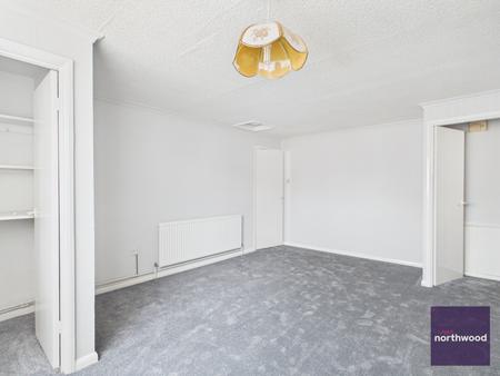 4 bedroom Bungalow for sale in Victoria Road, Mablethorpe, LN12