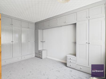 4 bedroom Bungalow for sale in Victoria Road, Mablethorpe, LN12