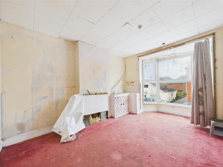 7 bedroom Semi-detached house for sale in Waterloo Road, Mablethorpe, LN12