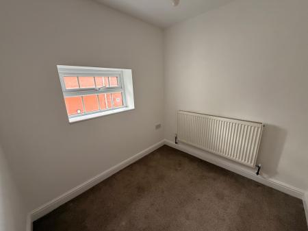 2 bedroom Flat to let in High Street, Lincoln, LN5