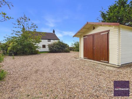 4 bedroom Detached house for sale in Fen Lane, Trusthorpe, LN12