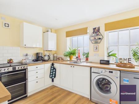 2 bedroom Semi-detached house for sale in Commercial Road, Alford, Alford, LN13