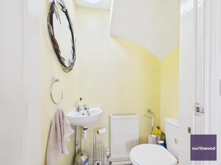 2 bedroom Semi-detached house for sale in Commercial Road, Alford, Alford, LN13