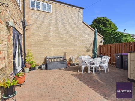 2 bedroom Semi-detached house for sale in Commercial Road, Alford, Alford, LN13