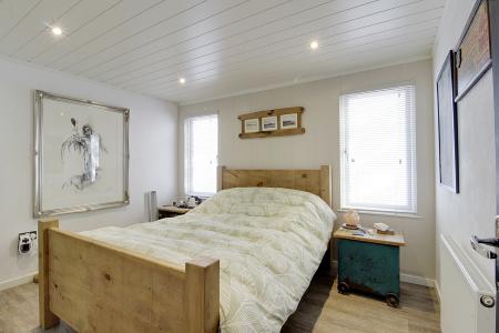 2 bedroom Park home for sale in East Bank Tallington Lakes, Lincoln, PE9