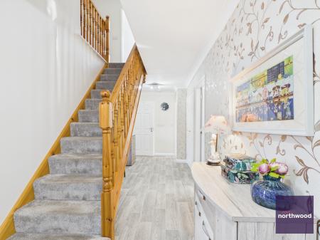 3 bedroom Detached bungalow for sale in Henshaw Avenue, Sutton on Sea, LN12