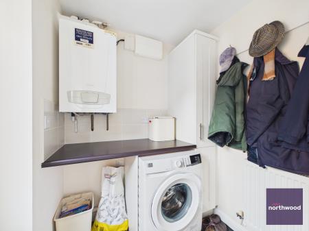 4 bedroom Detached house for sale in Alder Place, Alford, LN13